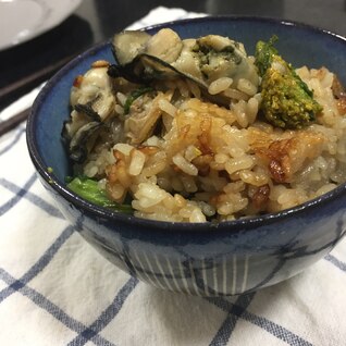 牡蠣 あさり 菜の花のバター醤油炊き込みご飯